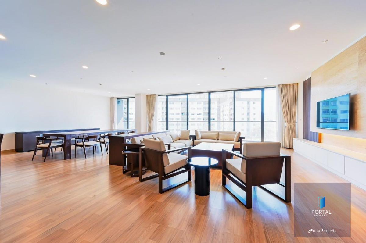 พาร์ค คอร์ท สุขุมวิท 77