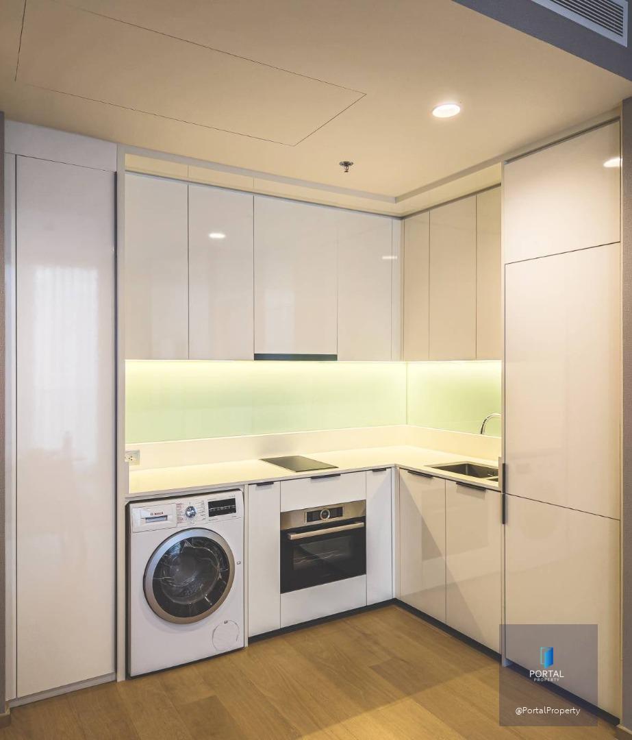 อนิล สาทร 12