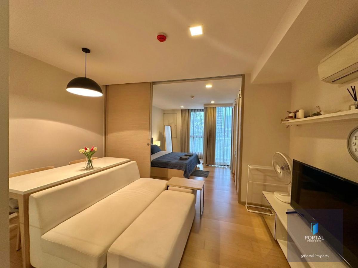 Liv@49  (Sukhumvit 49)