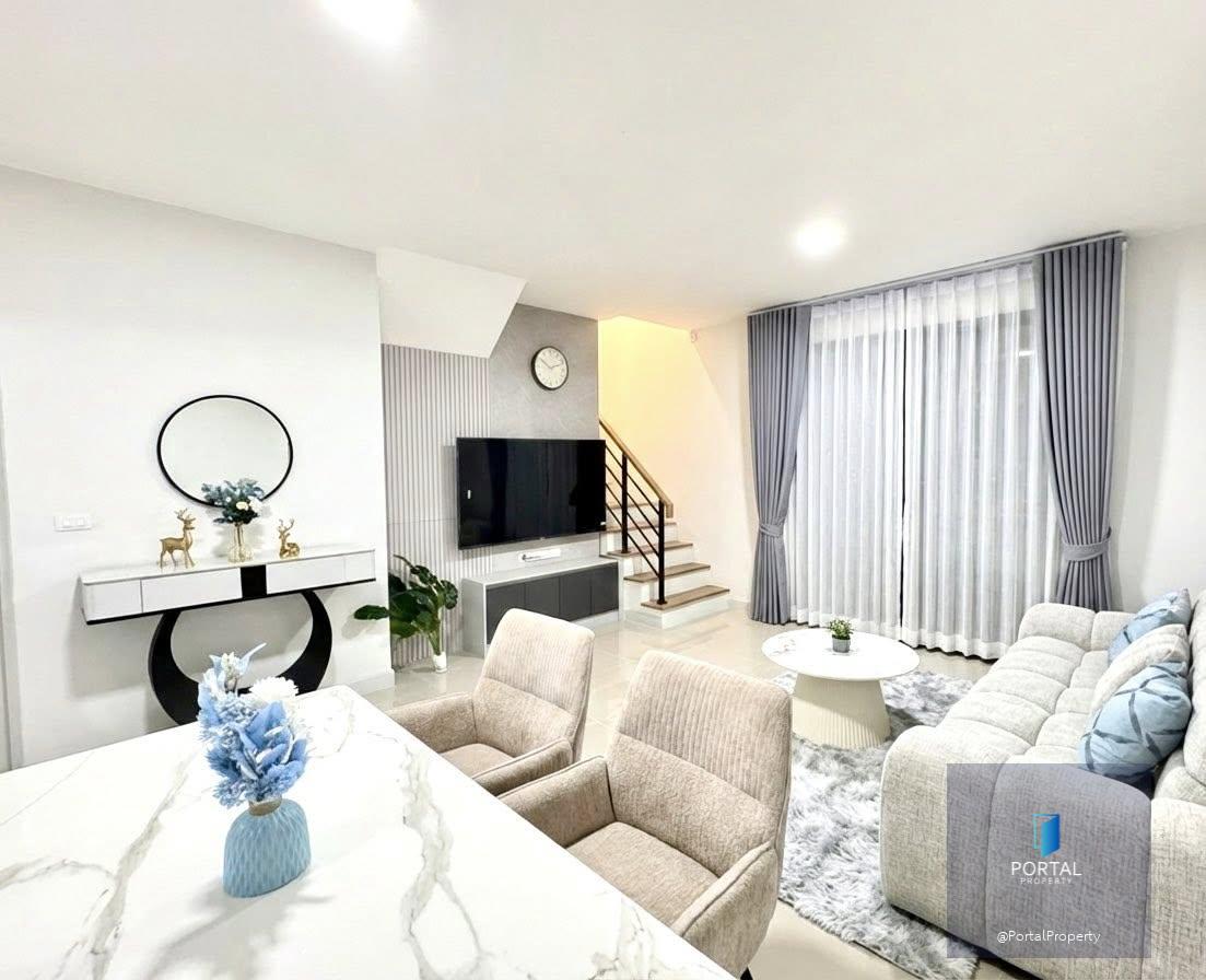 พลีโน่ สุขุมวิทบางนา 3 