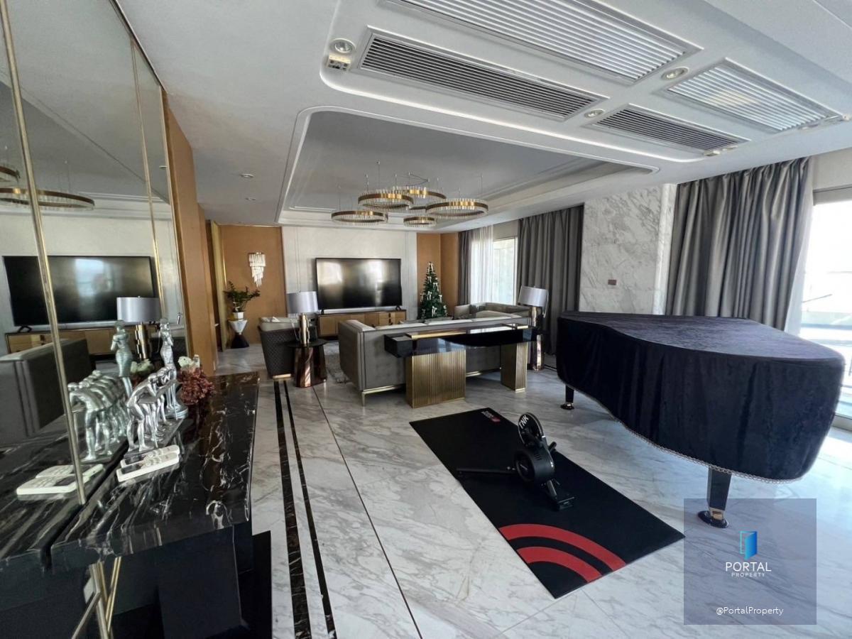 Le Raffine sukhumvit 24