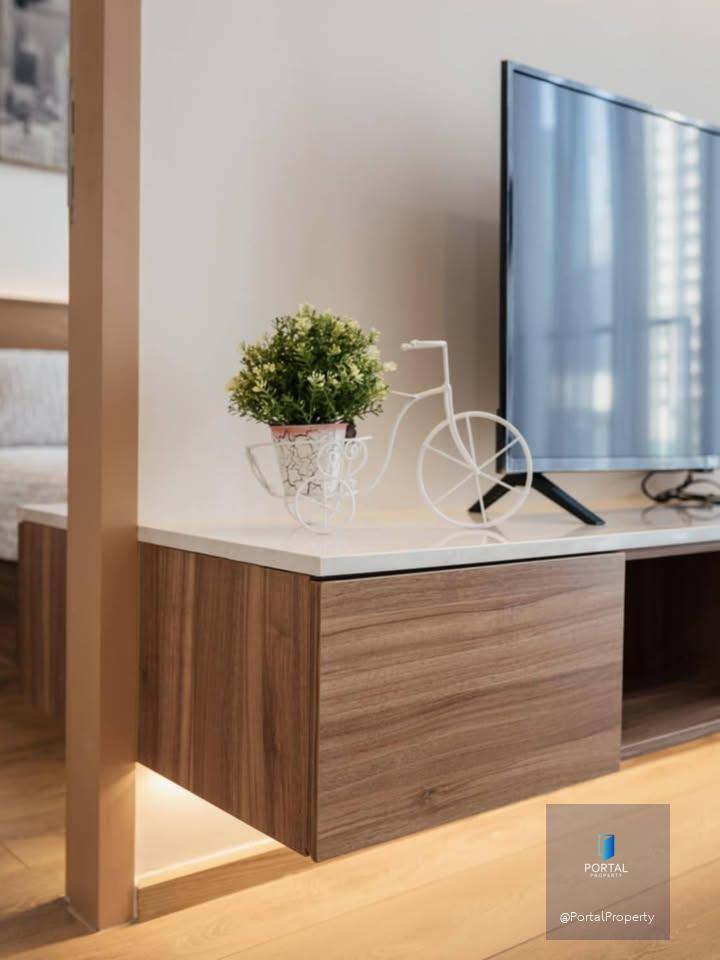 โนเบิล บี33