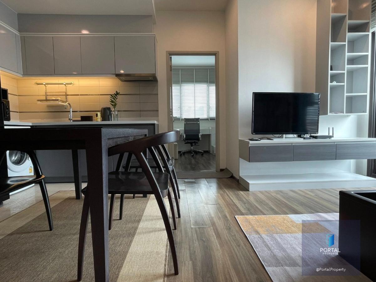 วาย์น บาย แสนสิริ