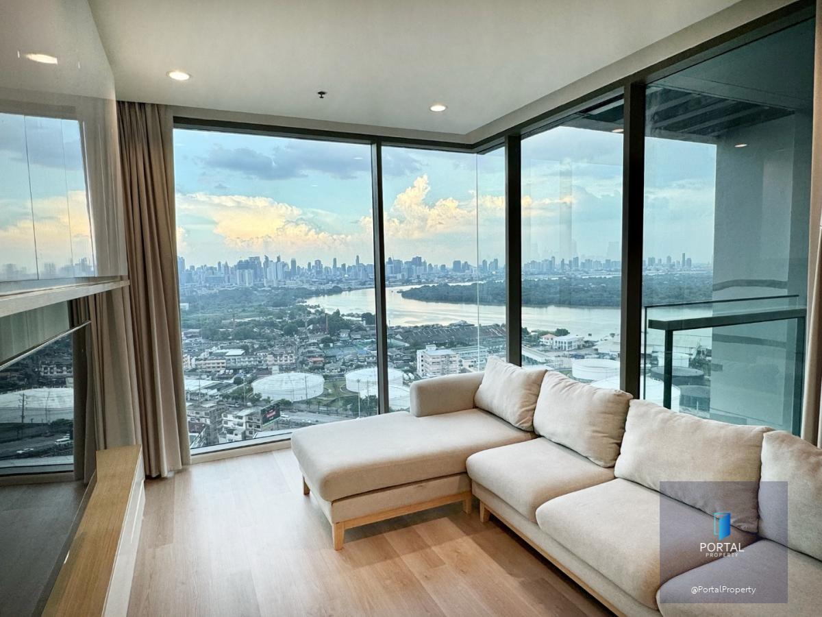 The Breeze Narathiwas