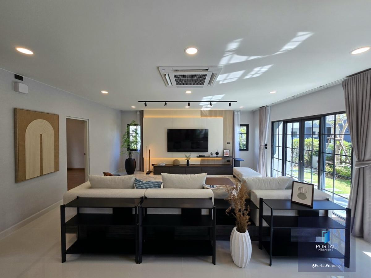 เซนโทร บางนา