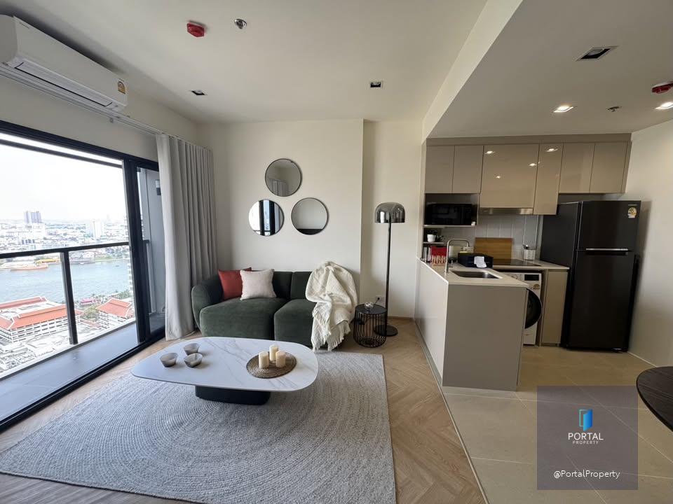 ณ รีวา เจริญนคร