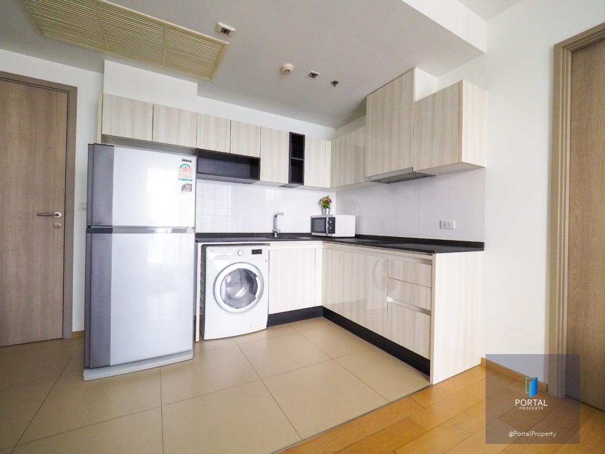 เอชคิว ทองหล่อ