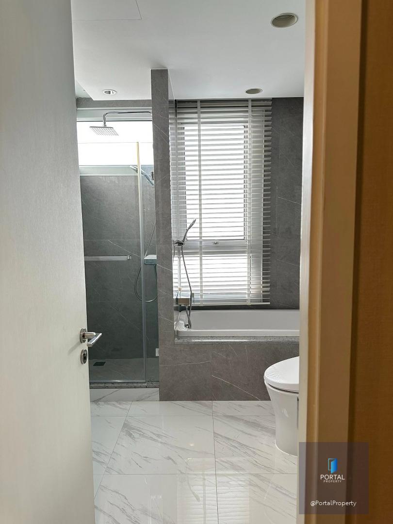 ณุศาสิริ แกรนด์ คอนโด