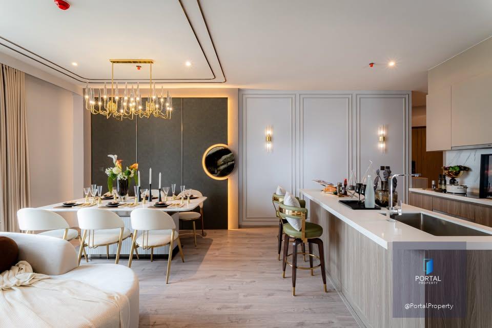 ริธึ่ม เอกมัย เอสเตท