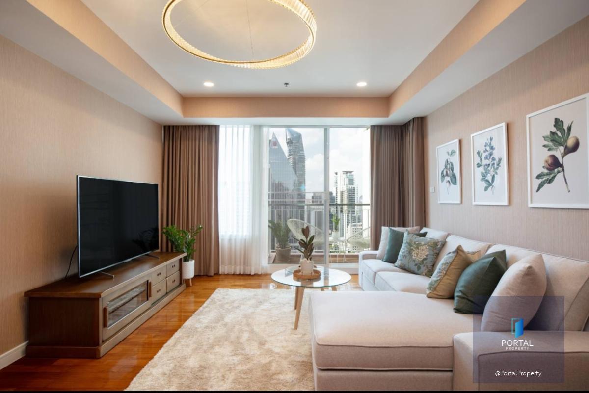 บ้าน สิริ ทเวนตี้โฟร์