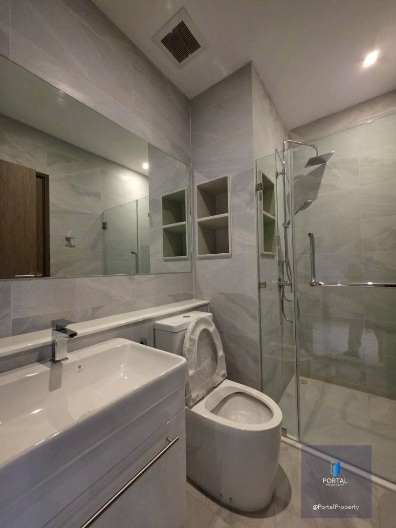 Rhythm Ekkamai Estate