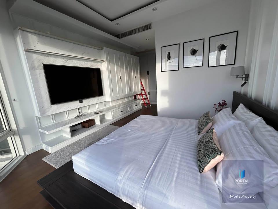 Royce Private Residences