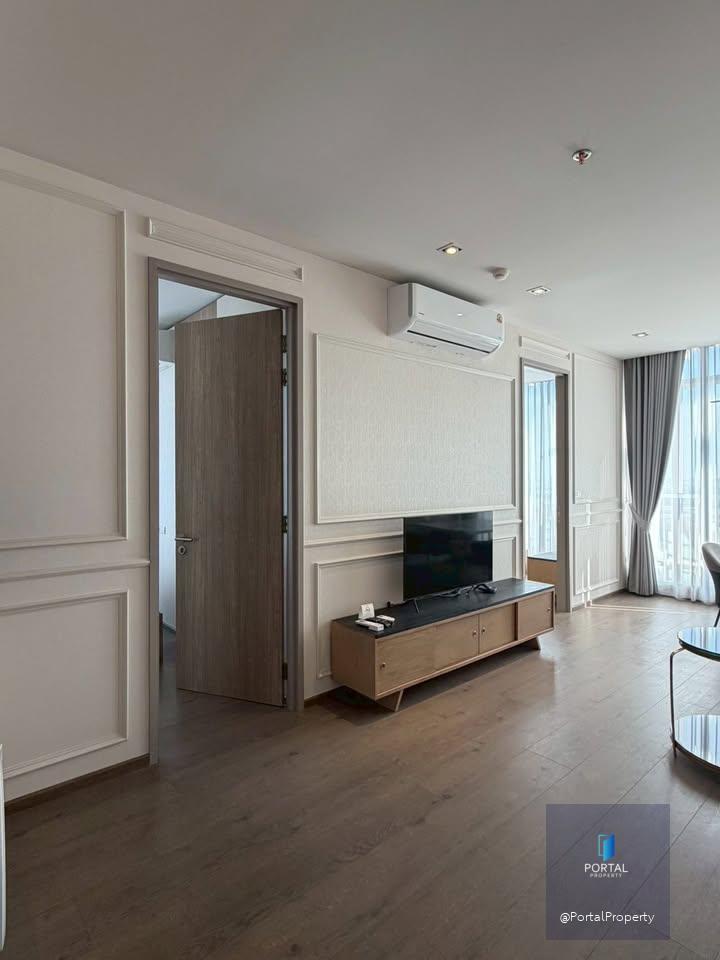 พาร์ค ออริจิ้น พร้อมพงษ์