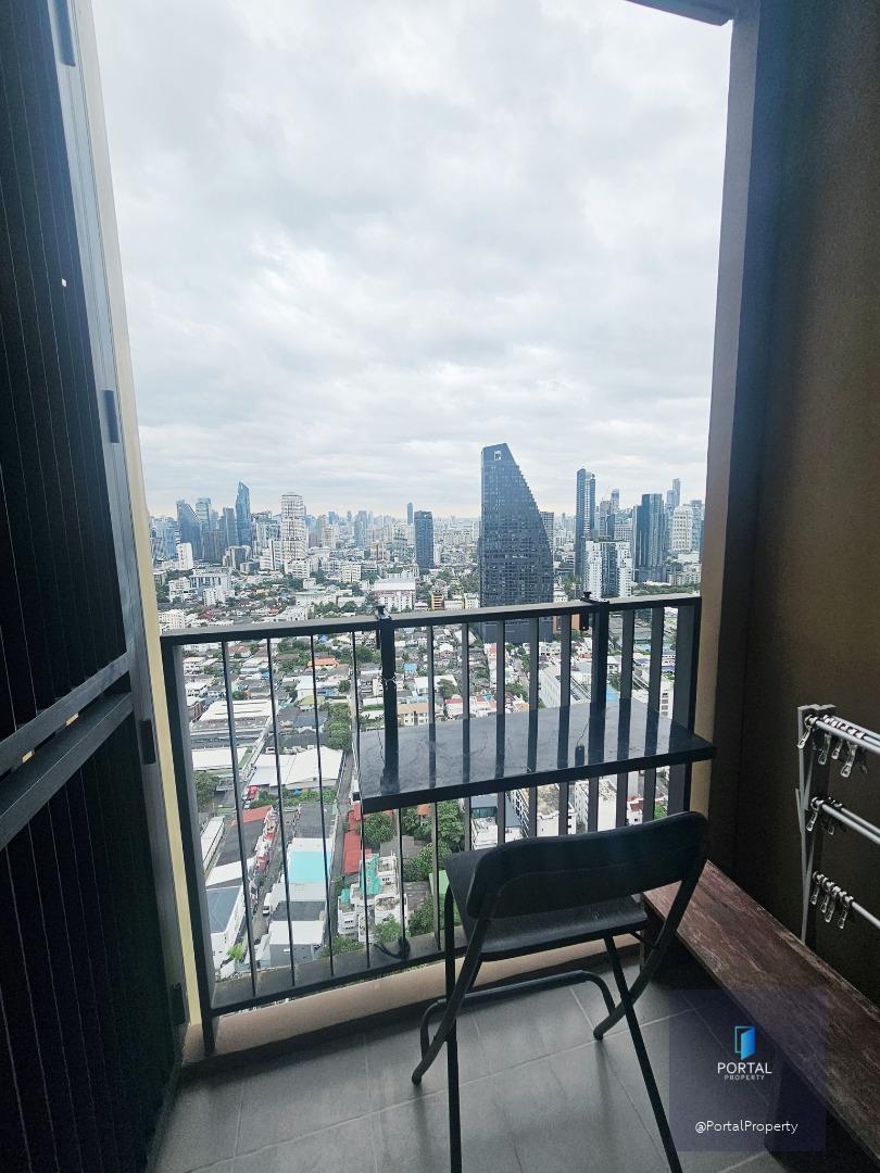 Oka Haus Sukhumvit 36