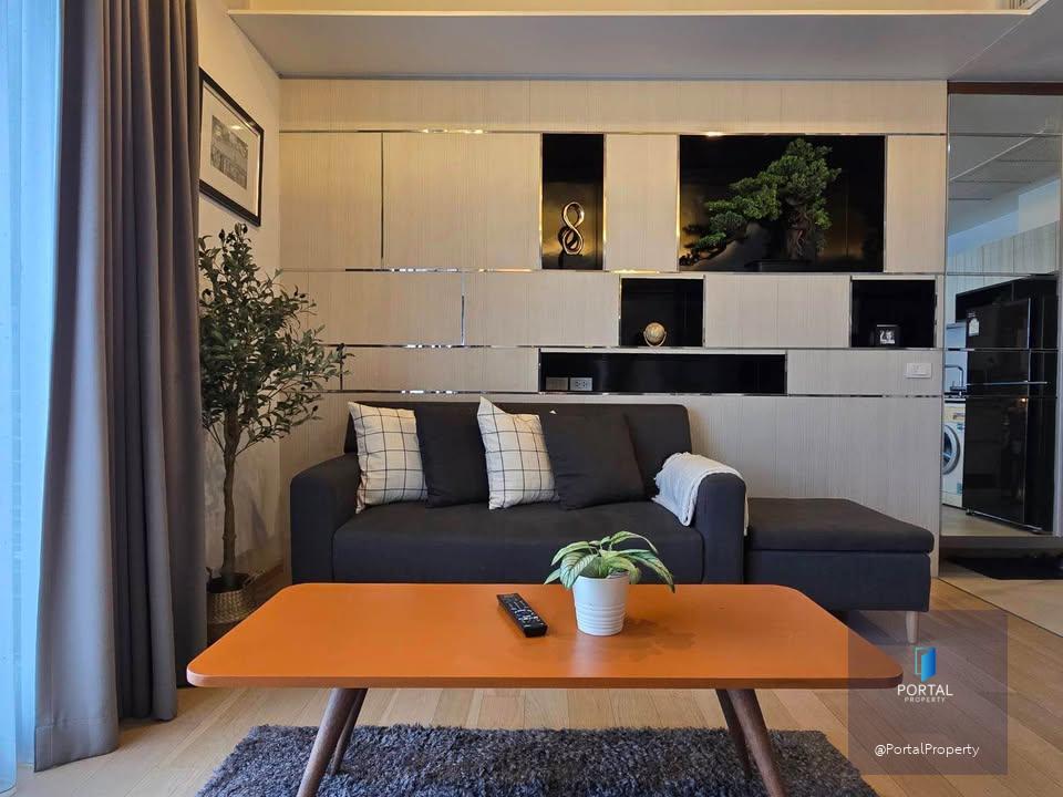 เอชคิว ทองหล่อ